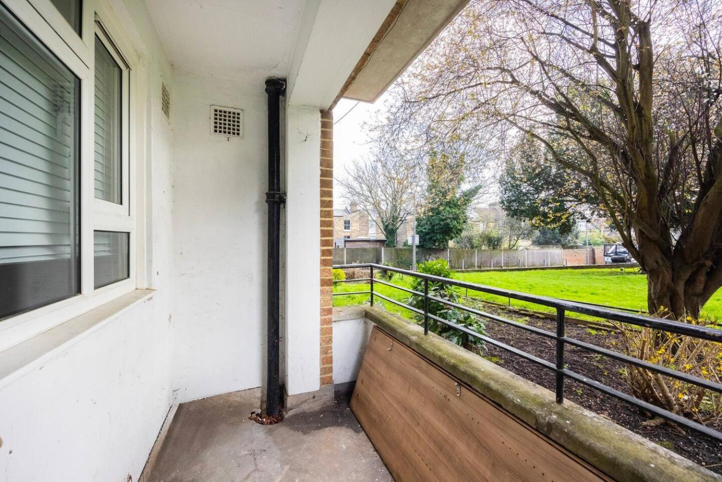 Holiday home Chic Urban Perfect For Groups Of Six!